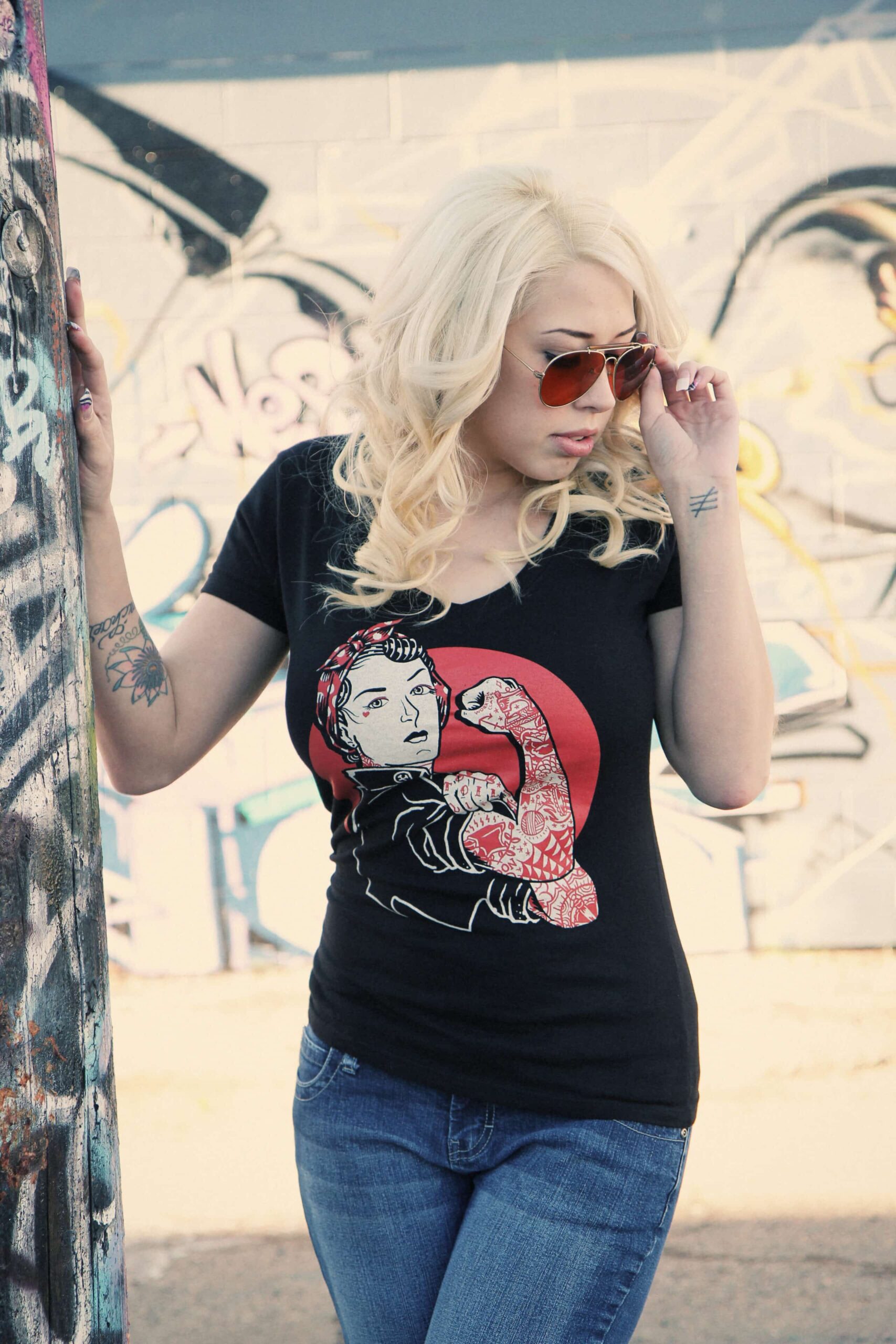 We Can Do It - Women's V-Neck T-Shirt - Image 3